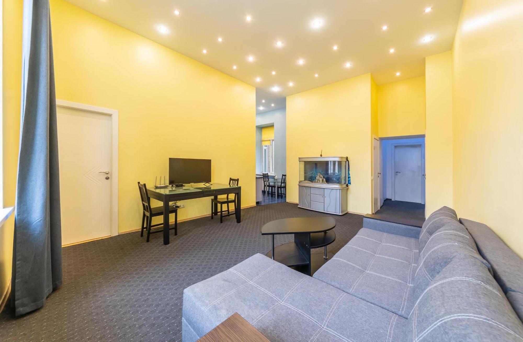 Kievacccommodation Near Gulliver 24H Self Check-In Екстериор снимка
