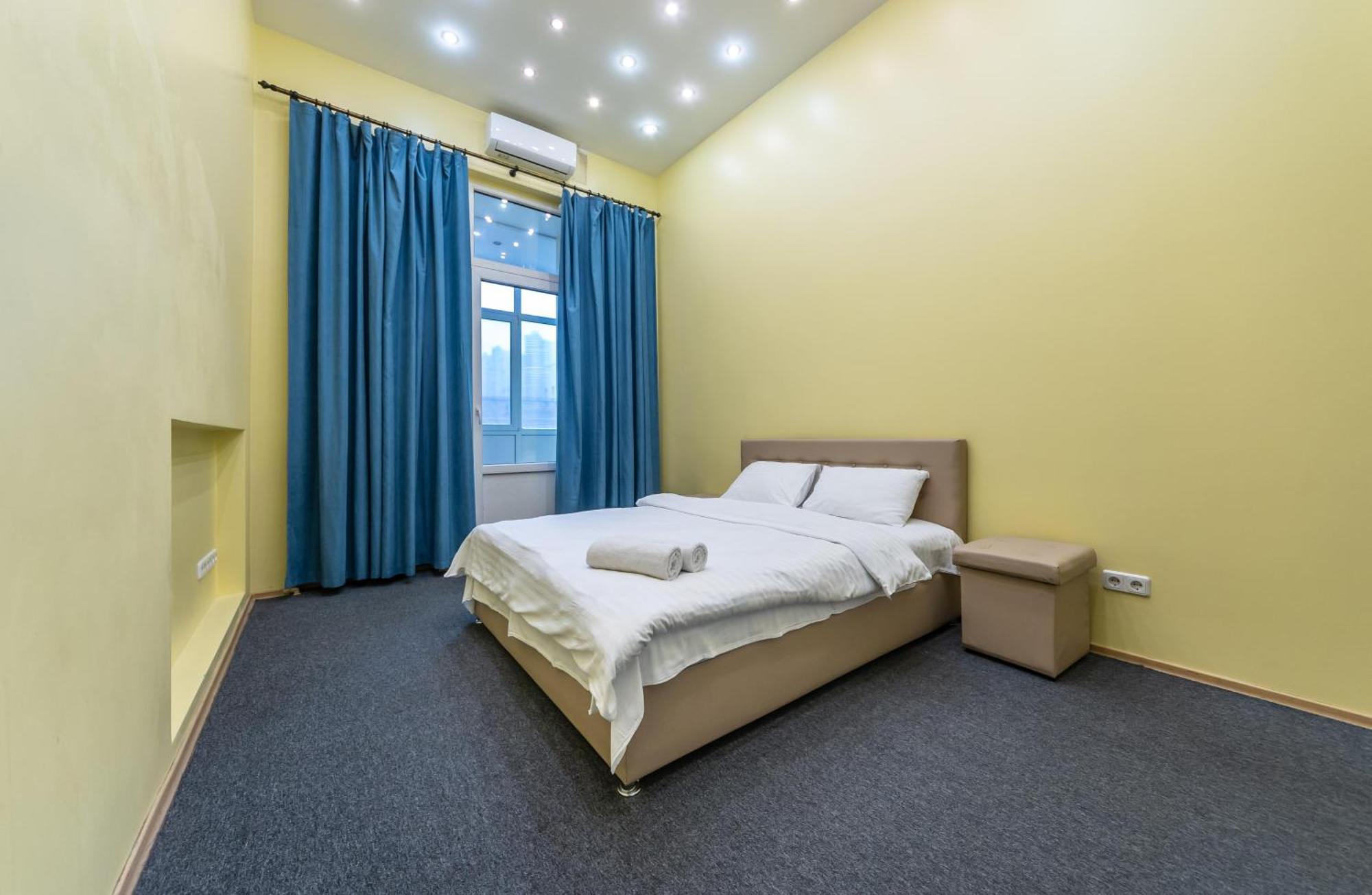 Kievacccommodation Near Gulliver 24H Self Check-In Екстериор снимка